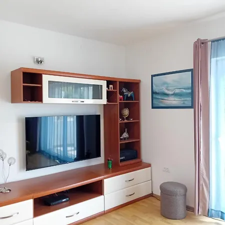 Tina Сasa de vacaciones Pula