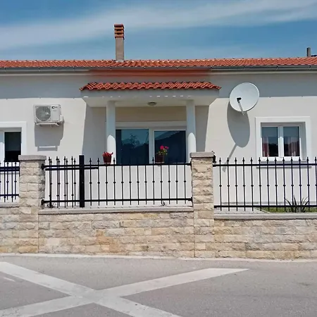 Casa vacanze Tina *